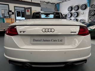 /photos/11194/3555352e-b794-1495-d15a-dfdca18ad876_i320x240.jpg
