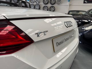 /photos/11194/d07794e3-23d4-3a41-934f-0b061e375ca3_i320x240.jpg